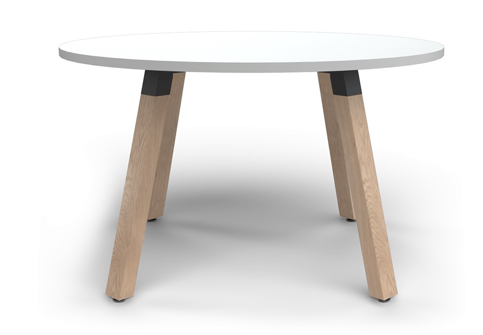 Plantation 4 Leg Round Table